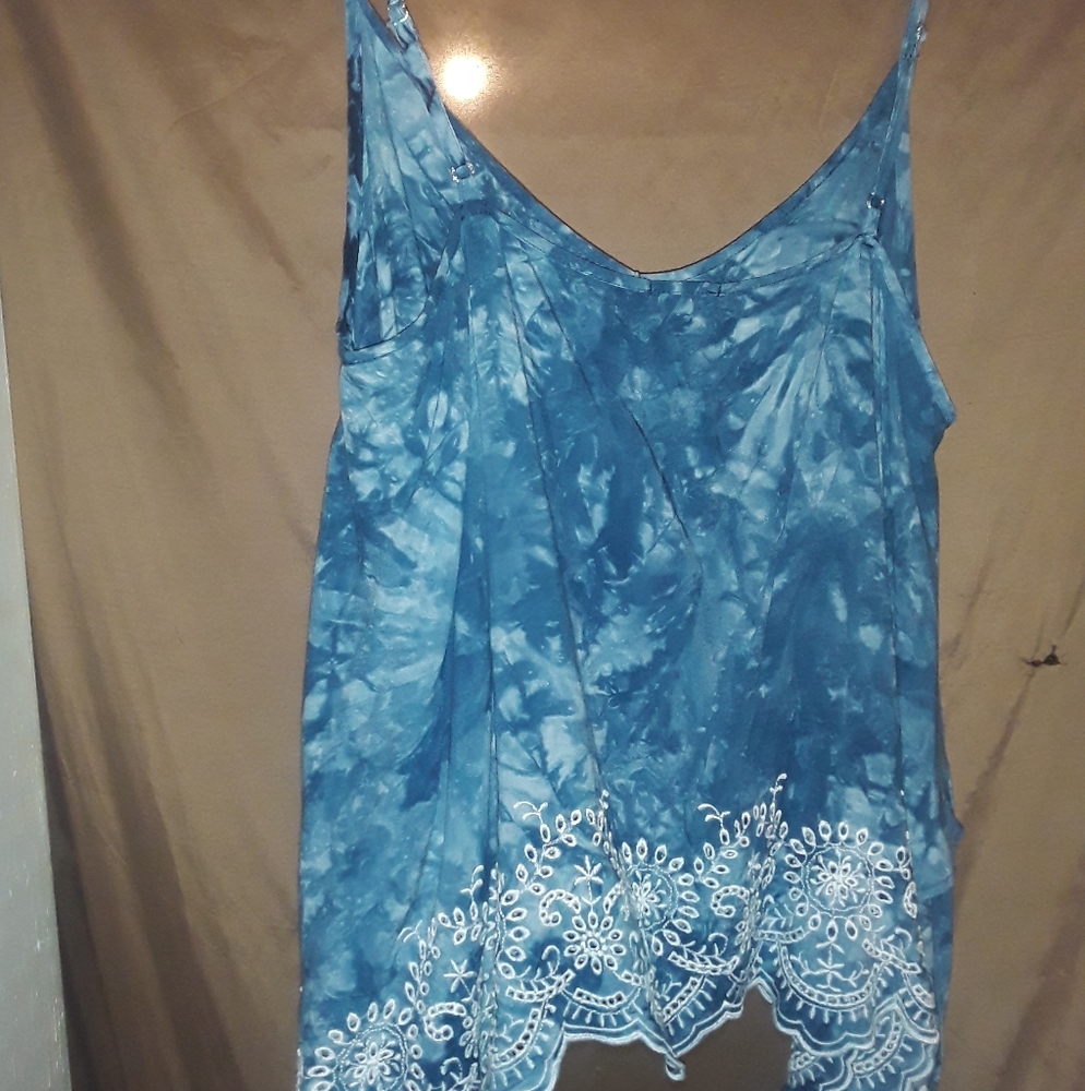 Womens XL Top - Picture 3 of 3